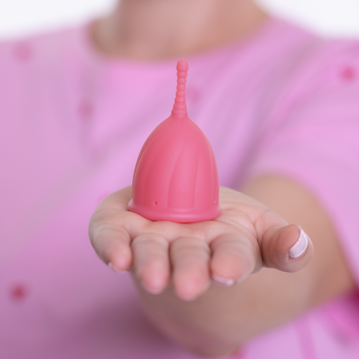 Safe menstrual cup | size M | Antibacterial | Pink