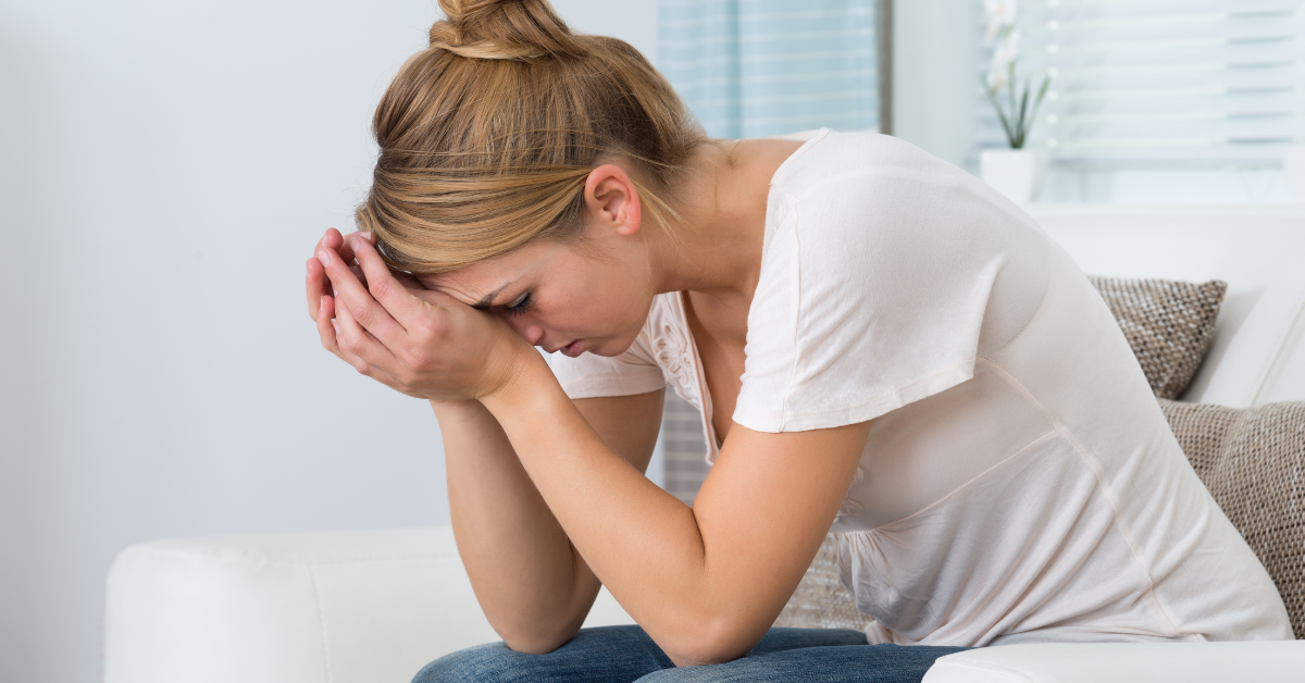 Bekymringer, kvinde, ondt i hovedet, menstruation, uregelmæssig