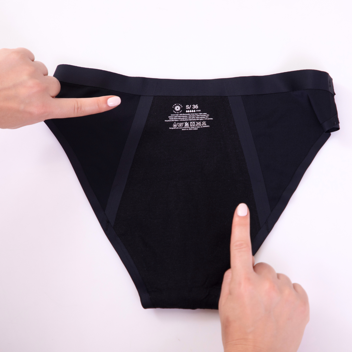 Seamless period panties | Black