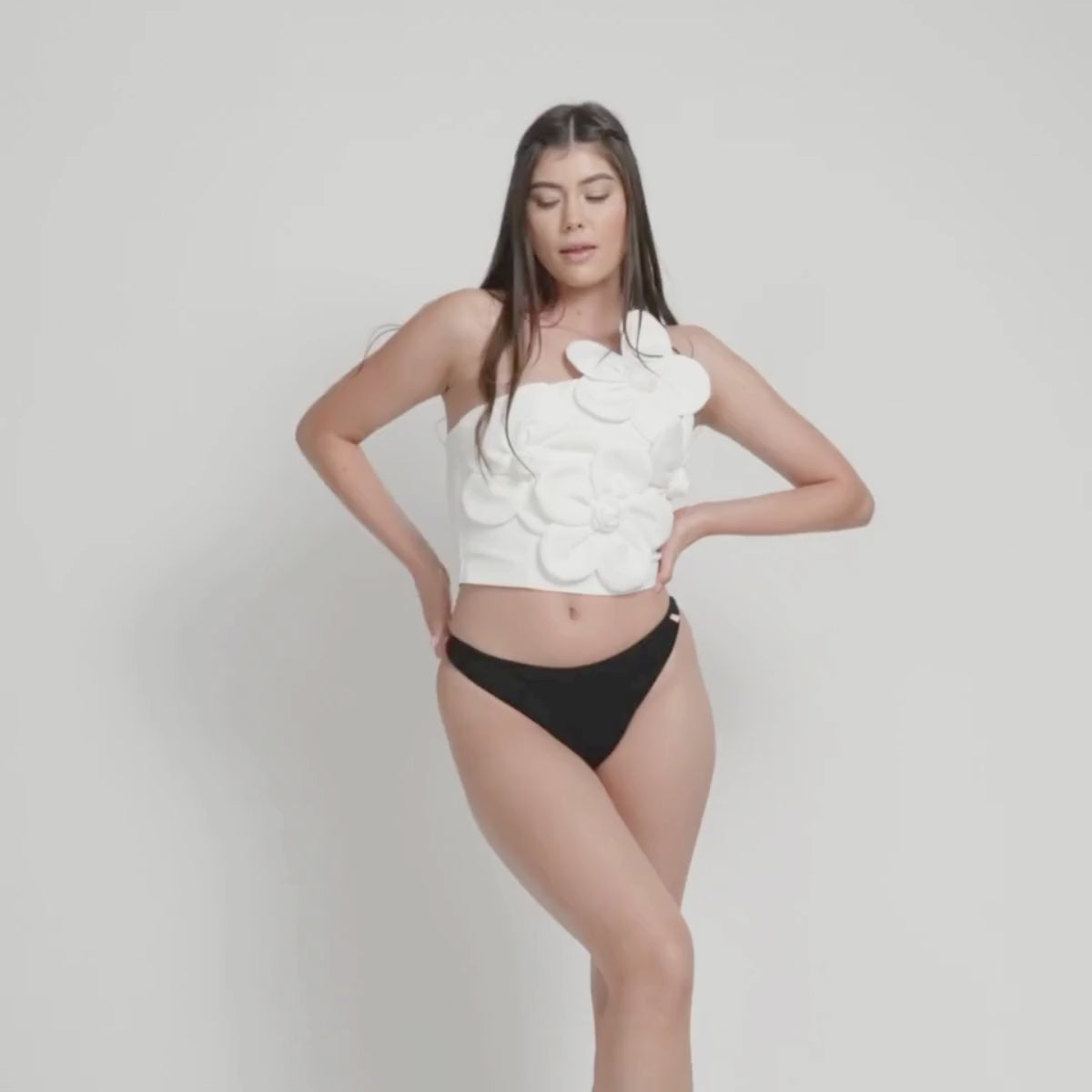 Video laden: Femieko Eda menstruationstanga moderat menstruation – period thong for light to moderate flow - video