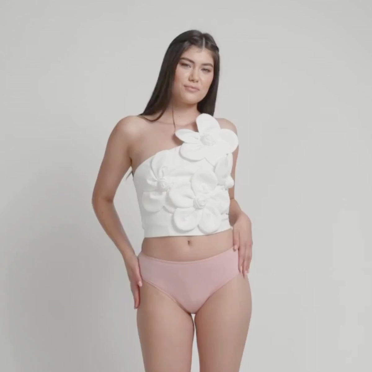 Video laden: Femieko Ava pink menstruationstrusser moderat flow – period panties for moderate flow pink - video